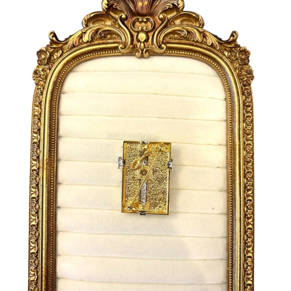 Vintage Premier Design Brooch‎ Pin Christmas Present Silver & Gold Tone Pendant